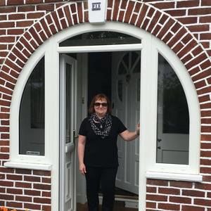 Meet your Posher, Cindy